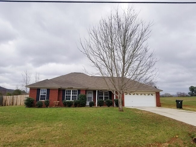 Photo - 323 Willow Oak Dr