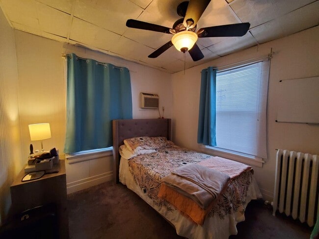 Photo - 2221 Olive St Unidad 2221-2