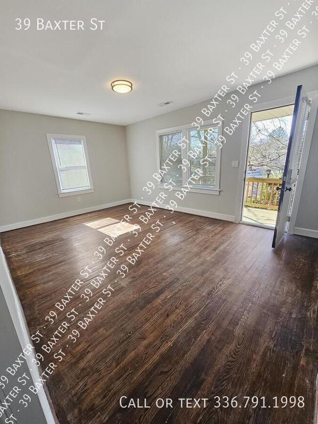 Photo - 39 Baxter St