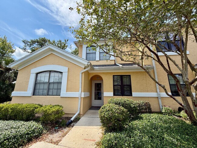 Photo - 3 bedroom, 3 bath Luxury Living Along the ...