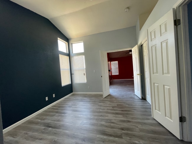 Photo - 3513 Birchdale Way