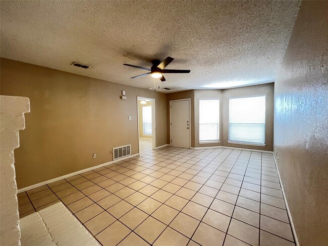 Photo - 13355 Water Oak Ln