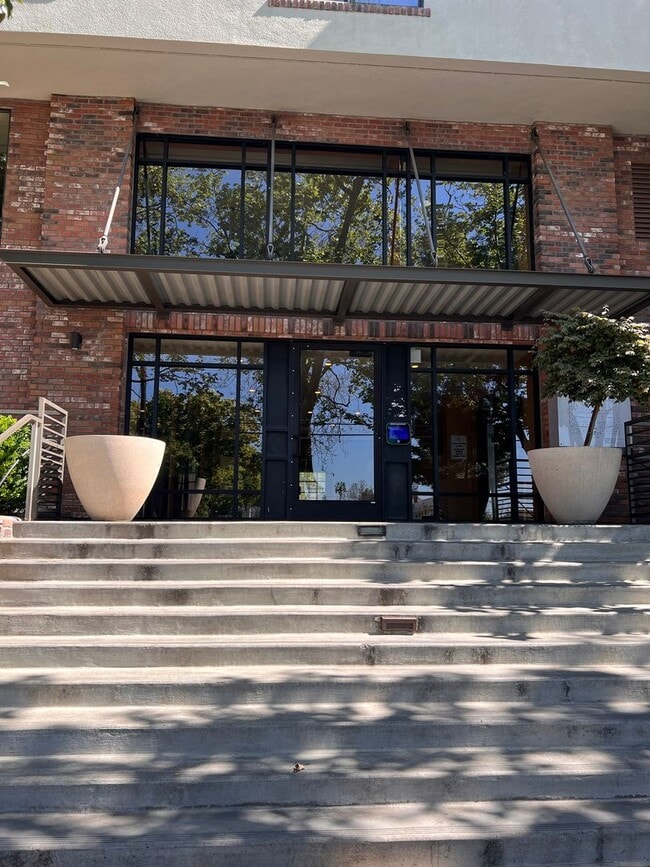 Photo - $2,500 1 bedroom 1 bathroom San Jose Brickyard Condo Near 280, Downtown SJ and SJSU Unit 351