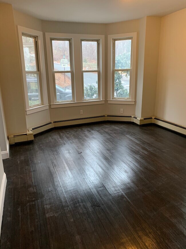 Photo - 40 Lincoln St Unit B