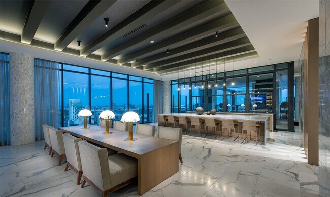 Photo - 1770 S Post Oak Ln Unit 2308