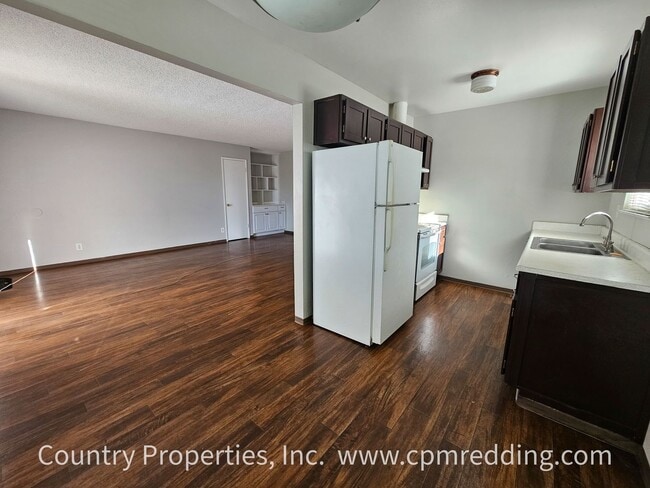 Photo - 1004 Second Unit 2