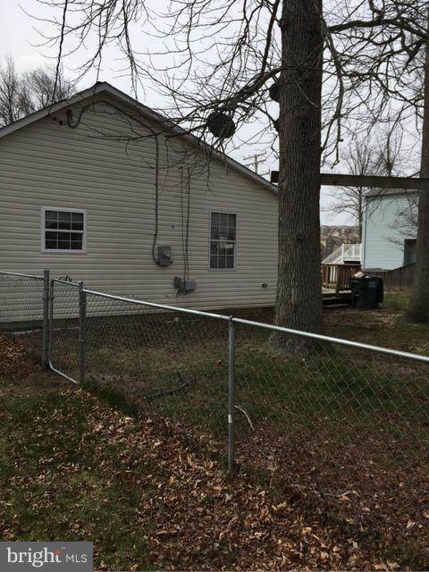 Photo - 3848 2nd St