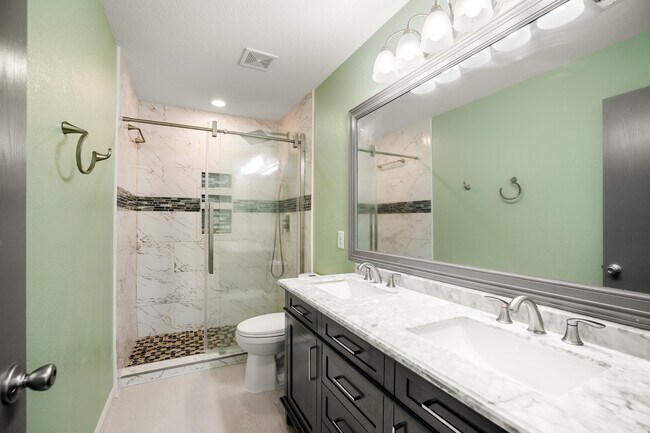 Photo - 4118 Lake Cypress Cir