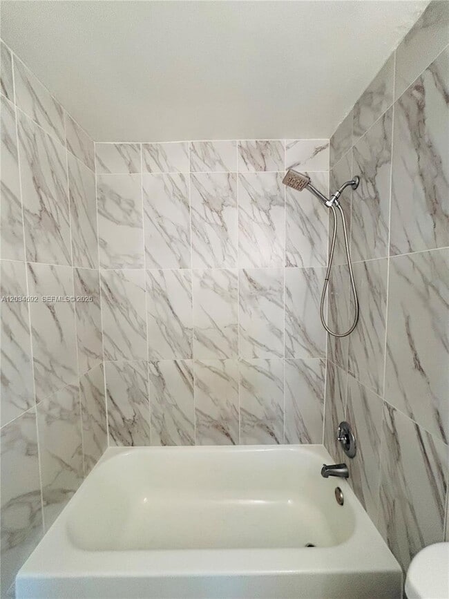 Photo - 6601 SW 18th St Unit 210