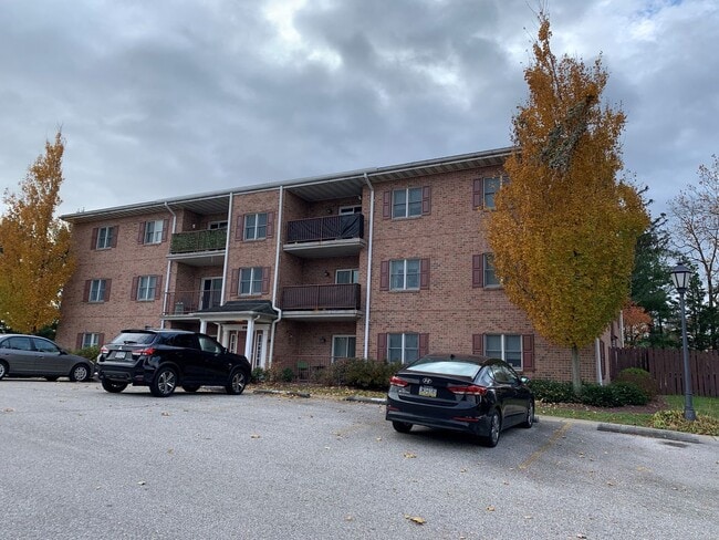 Photo - 327 N Pine Ave