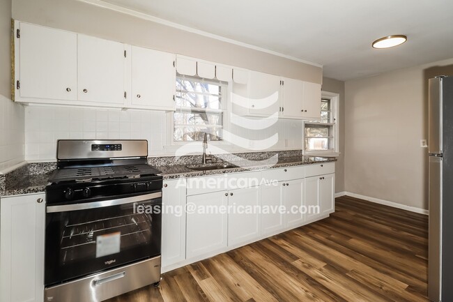 Photo - 1850 Huey St