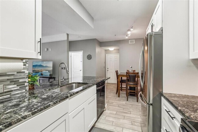 Photo - 17104 Carrington Park Dr Unit 514