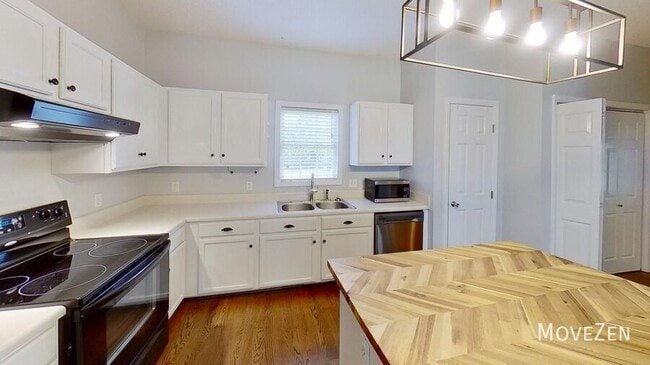 Photo - 2325 K Wesley Way