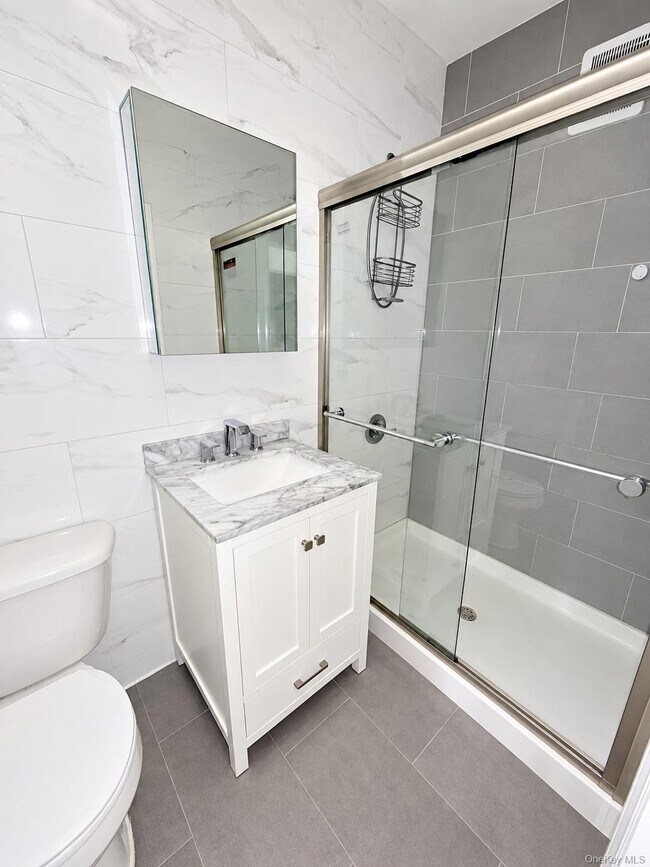 60-52 80th Ave
