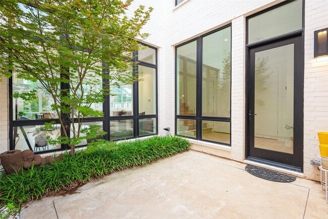 Photo - 610 N Oak Cliff Blvd Unidad 103