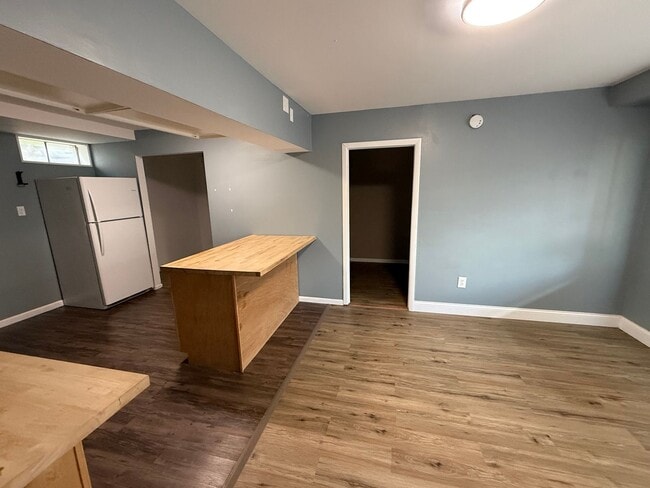 Photo - 1033 Fuller Ave