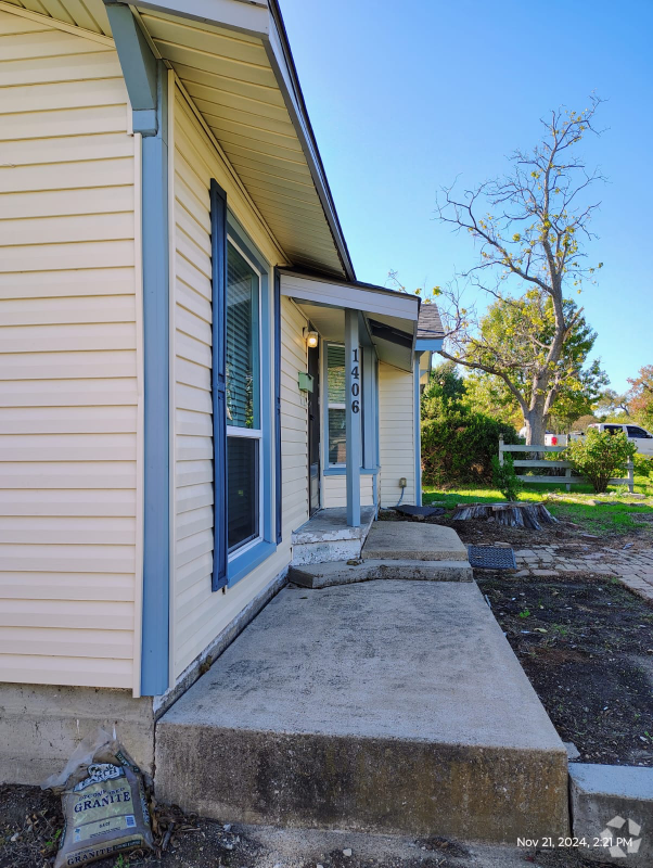 Building Photo - 1406 Inwood Blvd Rental