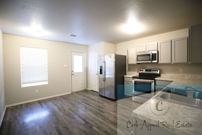 Photo - Beautiful 4 bed / 2 bath home - Nettleton!!