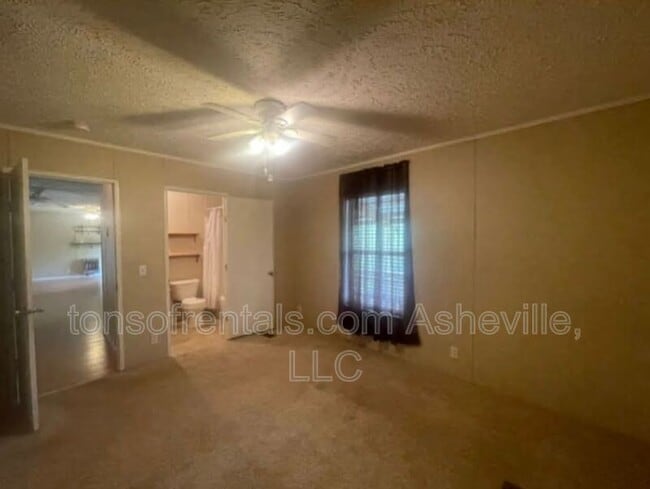 44 Baker Rd