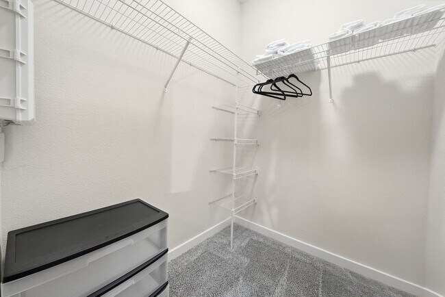 Photo - 1700 W Cleveland St Unit SI FL1-ID1475283P