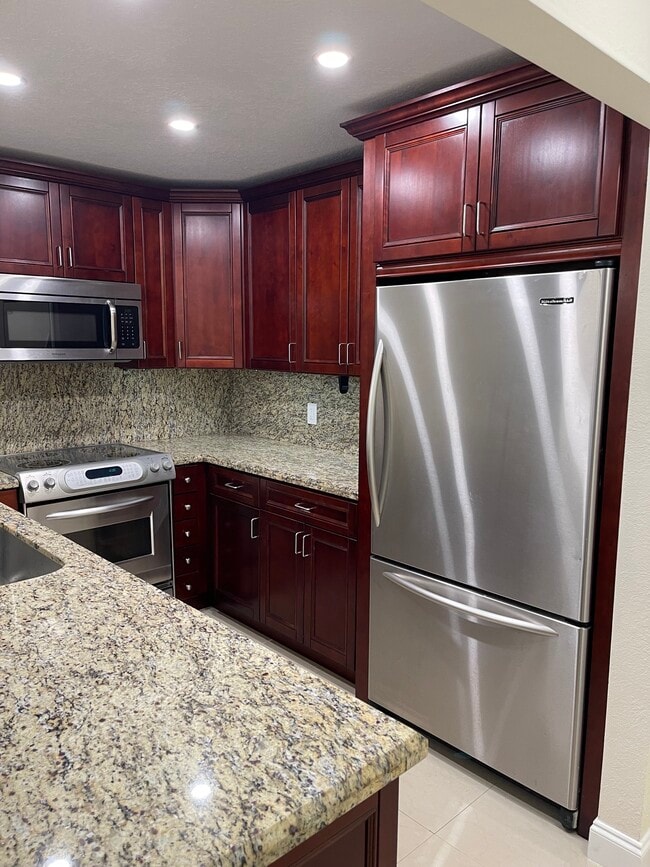 Photo - 5911 NE 14th Ln Unit Riviera Park