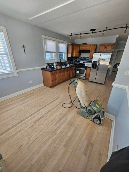 Building Photo - 1630 Home Ave