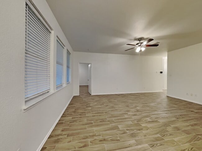 Photo - 6401 Downeast Dr