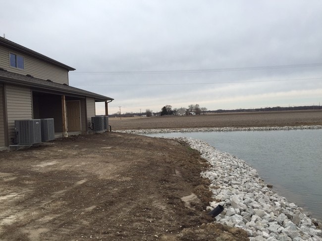 Photo - 10527 Ellis Rd