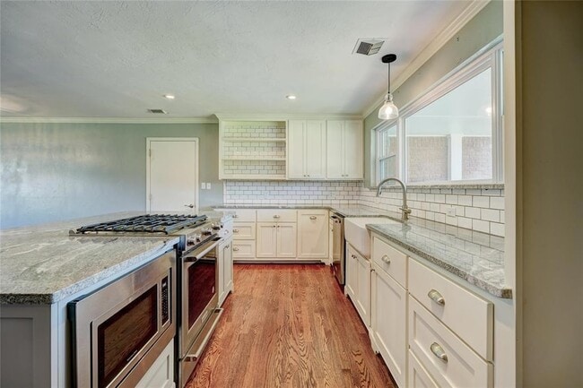 Photo - 2756 NW Grand Blvd