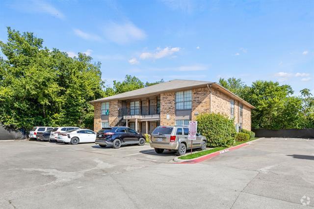 Building Photo - 1935 Cranford Dr Unit 104 Rental