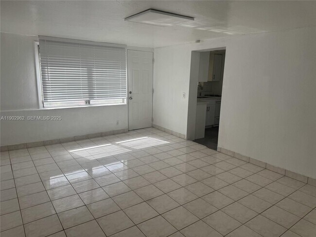 Photo - 1639 Fletcher St Unit C