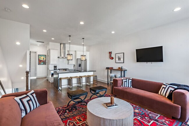 Photo - 2702 Delaware Ave Unidad ID1051654P