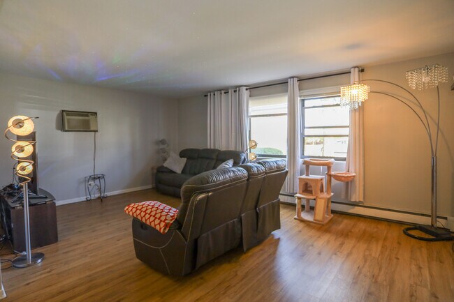 Photo - 9020 Lamon Ave Unit GE