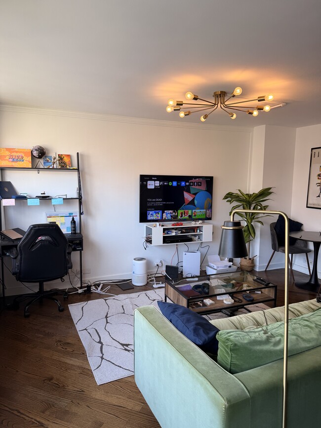Photo - 70 W Burton Pl Unit 1406