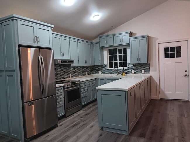 Photo - 1979 Encina Dr