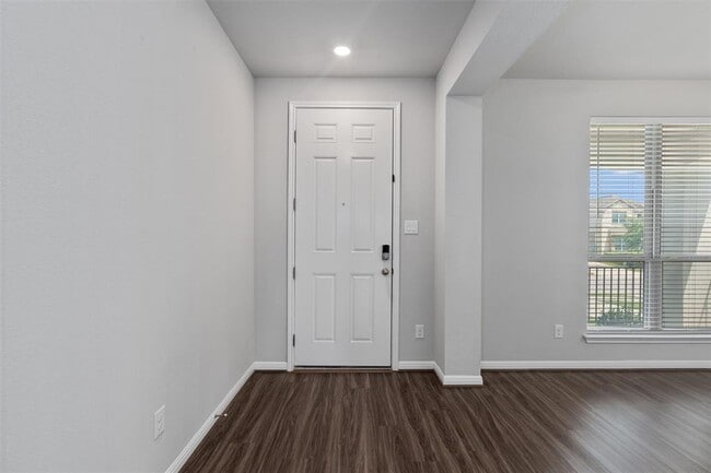 Photo - 17300 Antioch Ave