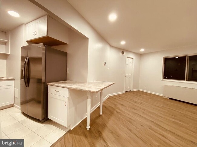 Photo - 5340 Holmes Run Pkwy Unidad 1003