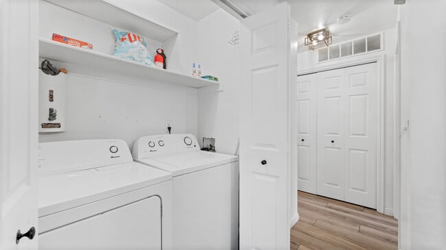 Photo - 9225 S Jefferson Cv