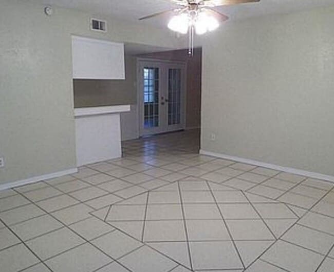3931 Rosebud Dr
