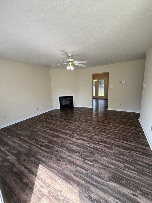 Photo - Lovely 4 Bedroom 2.5 Bath Home in convenient West Knox location