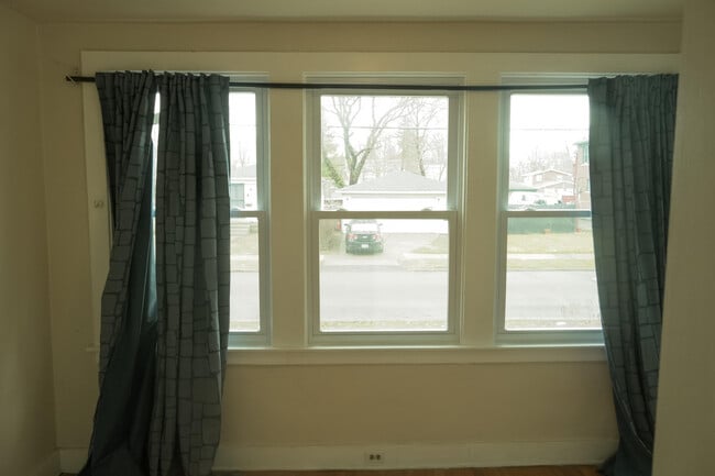 Photo - 831 Ashland St Unit 831