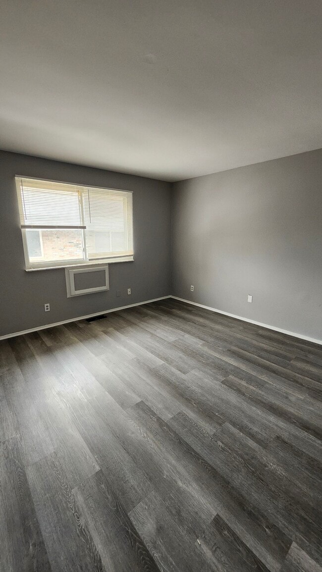 Photo - 7848 Glenorchard Dr Unit #A
