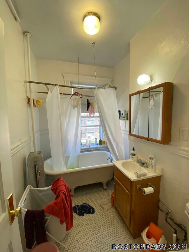 Photo - 5 Walbridge St Unit 12
