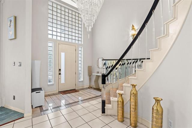 Photo - 200 Mill Crossing W