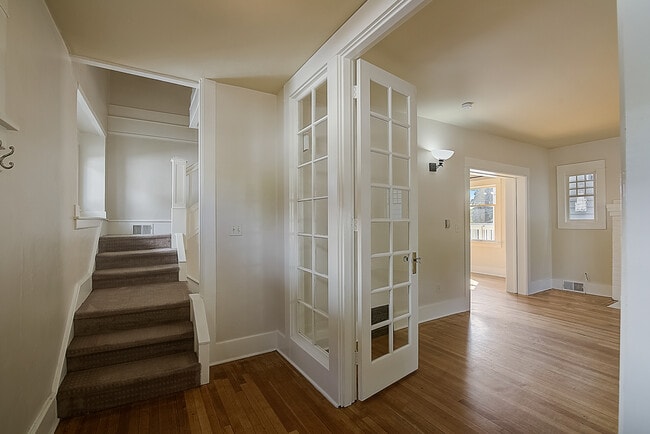 Photo - 5252 19th Ave NE