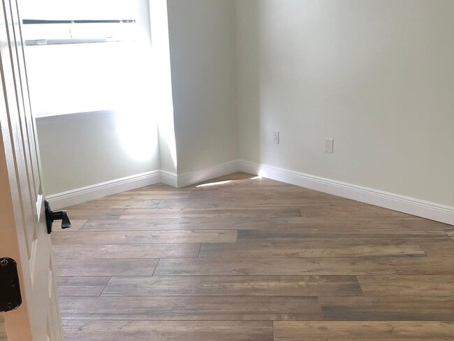 Photo - 2028 Alta Meadows Ln