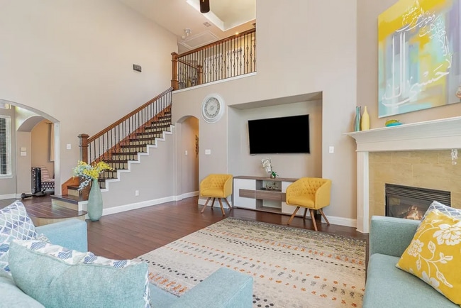 Building Photo - 1620 Ridgecove Dr Rental