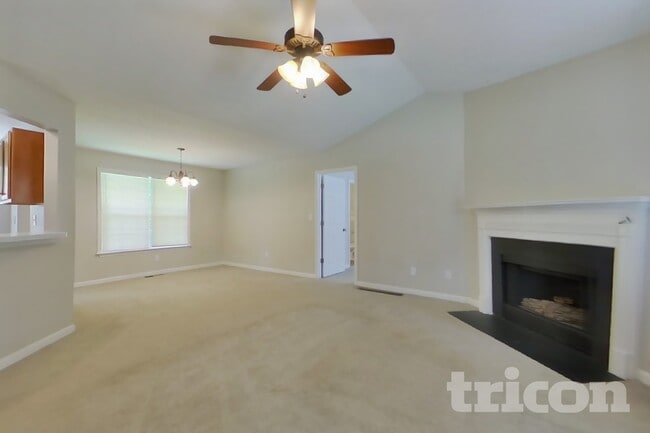 Photo - 87 Princeton Dr
