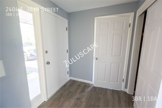 Photo - 2404 E 38th St