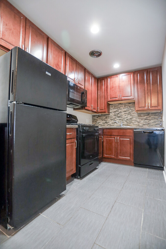 Photo - 1774 W Highland Ave Apartment Unit #303